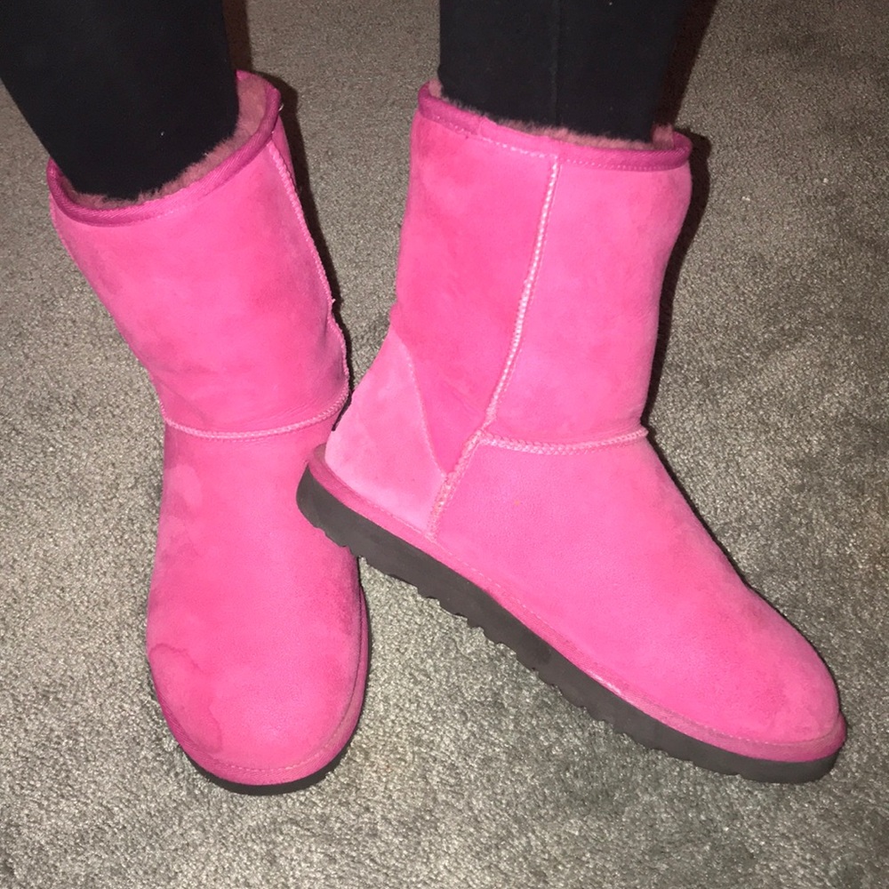 Magenta Pink Classic Uggs
